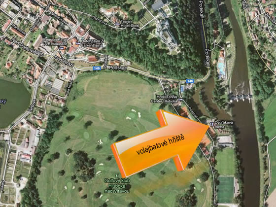 venkovní hřiště - areál Kuki